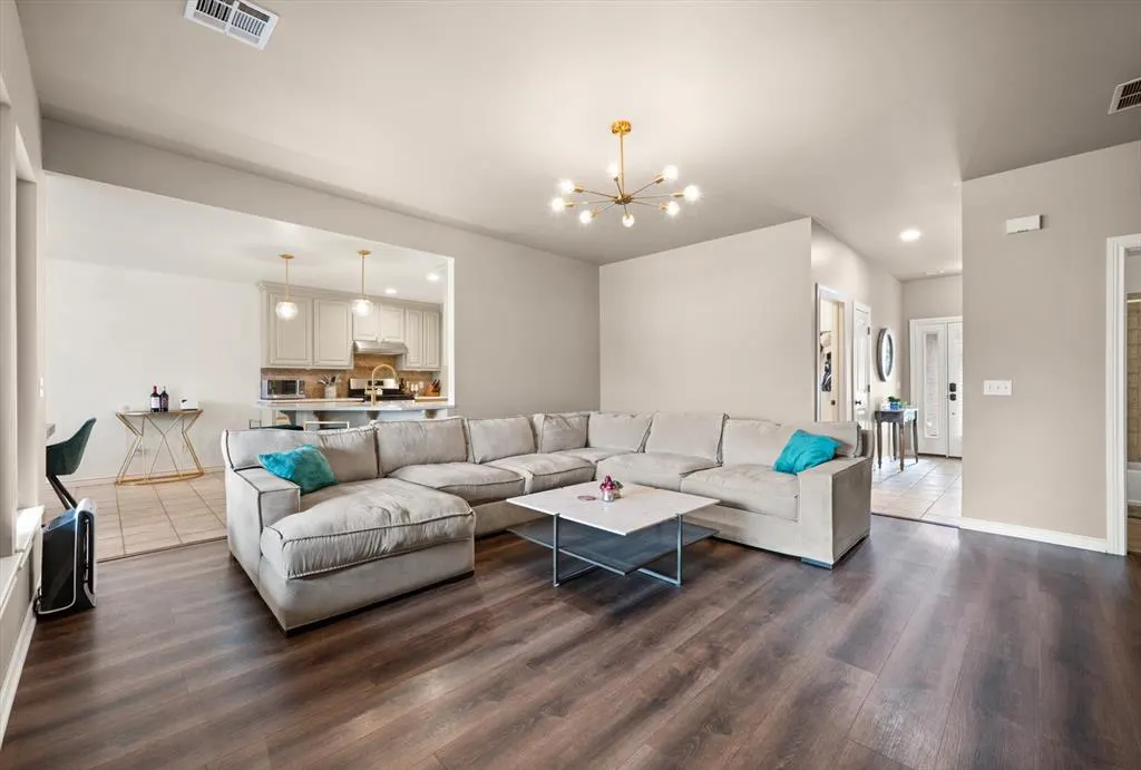 Photo 8 — 5714 W 8th Court, Stillwater, OK 74074