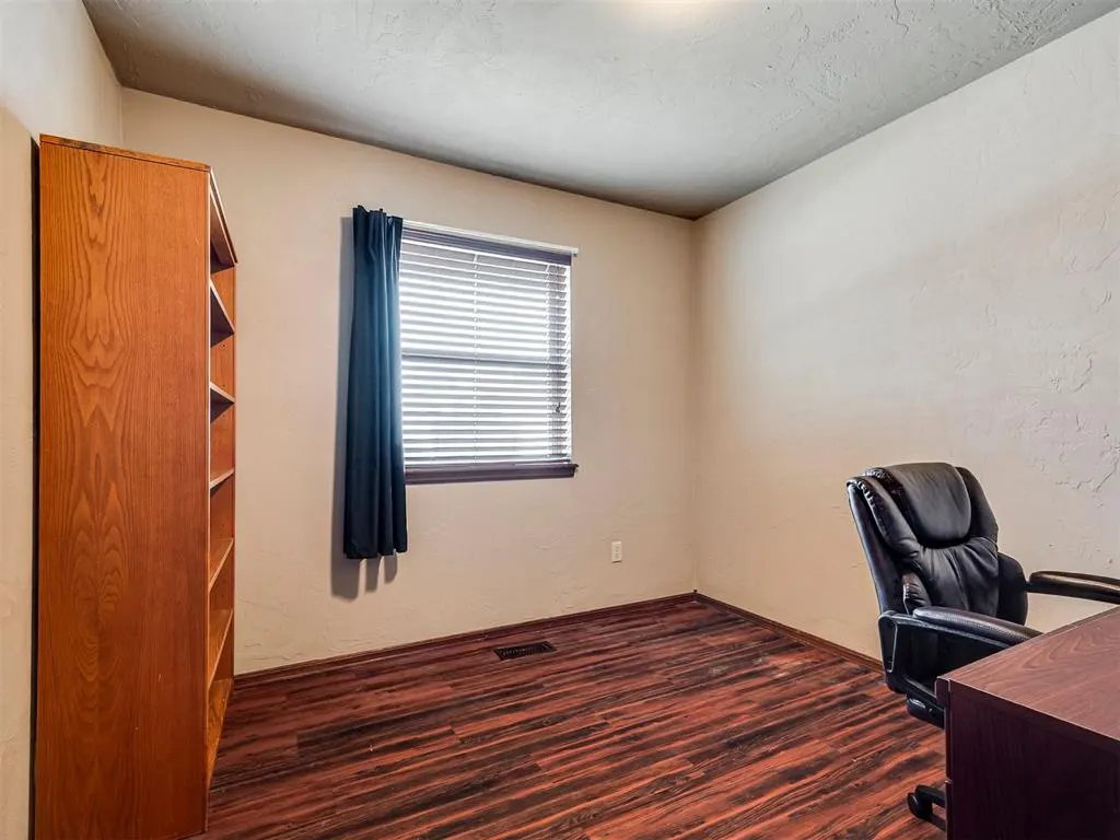 Photo 26 — 1509 W London Street, El Reno, OK 73036