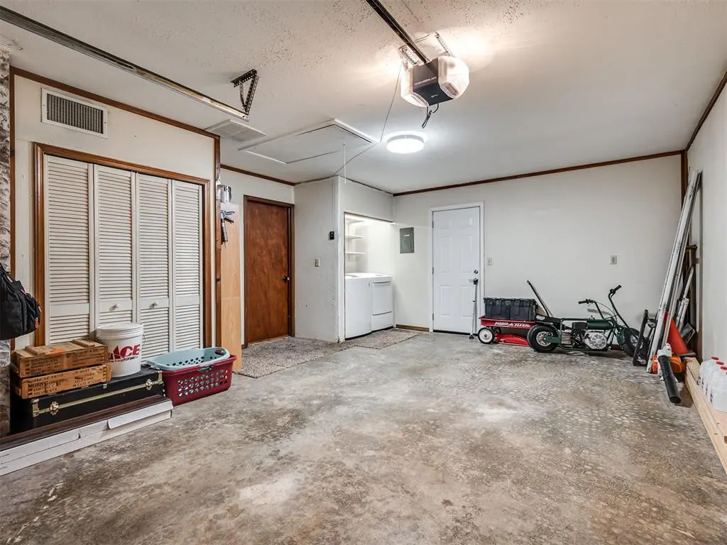 Photo 33 — 1509 W London Street, El Reno, OK 73036