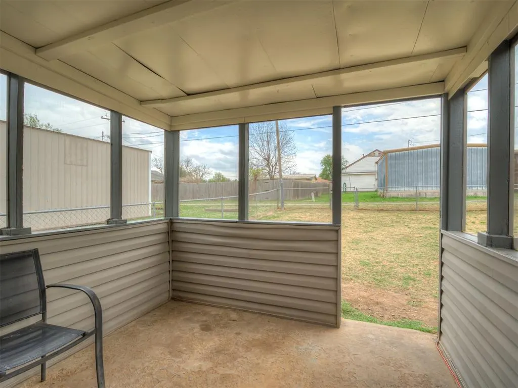 Photo 36 — 1509 W London Street, El Reno, OK 73036