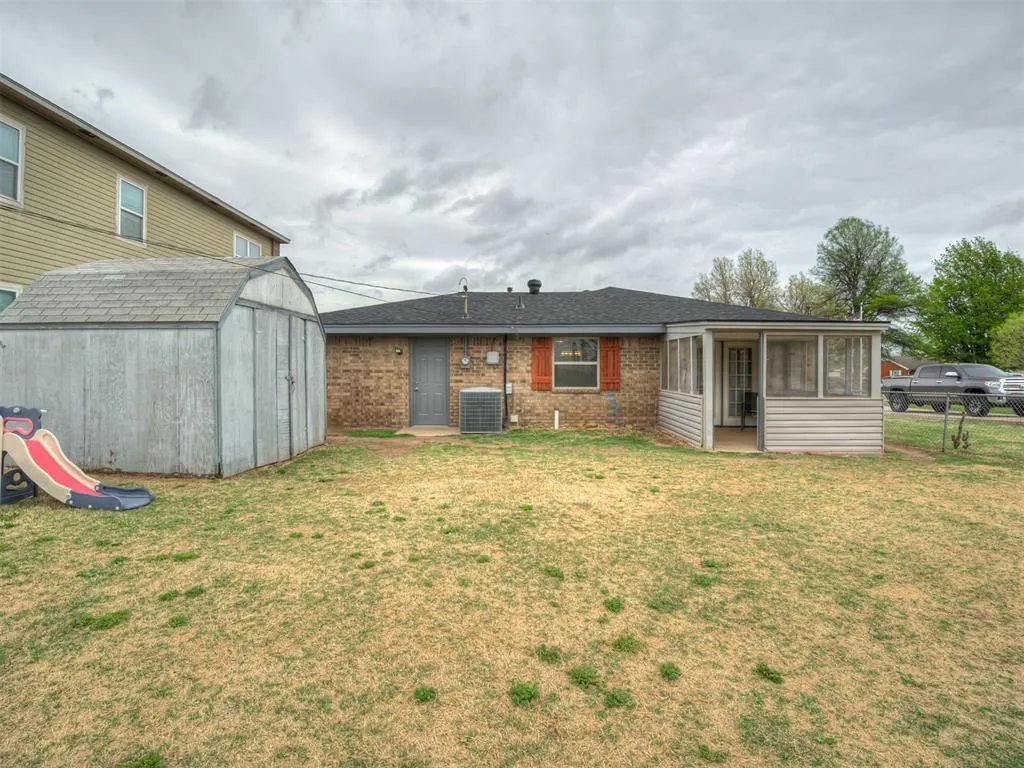 Photo 39 — 1509 W London Street, El Reno, OK 73036