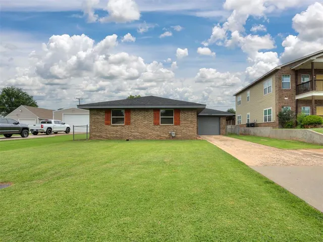 Photo 5 — 1509 W London Street, El Reno, OK 73036