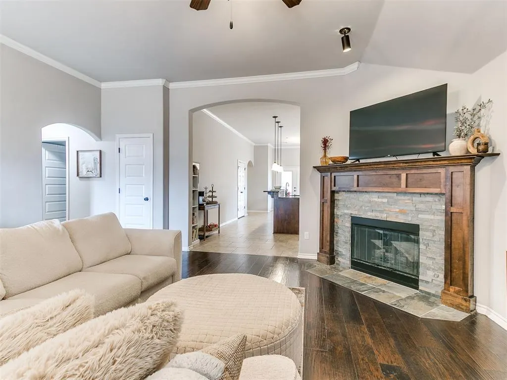 Photo 14 — 16212 Juliet Drive, Edmond, OK 73013