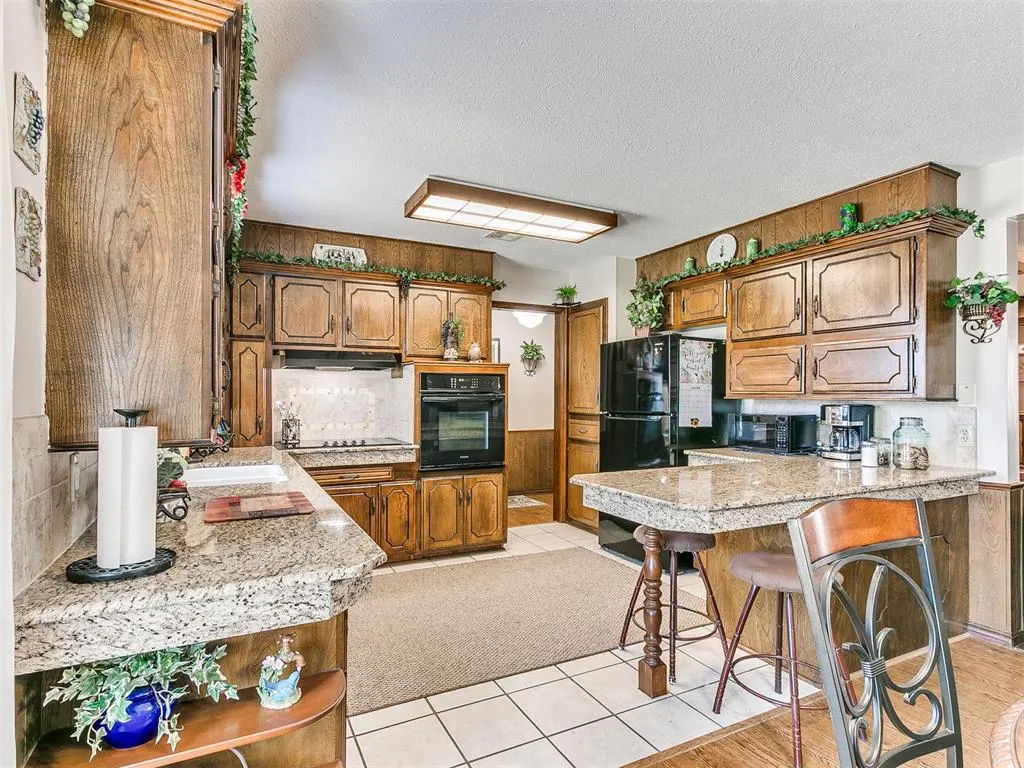 Photo 5 — 202 E Chicago Street, Shawnee, OK 74804