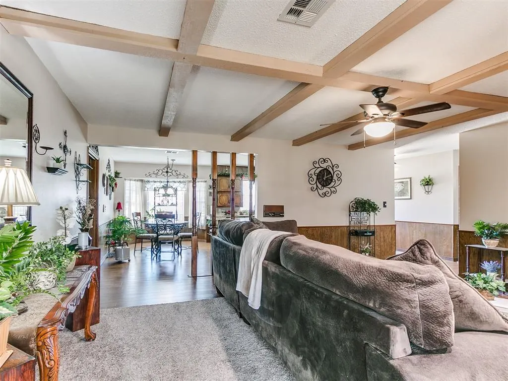 Photo 8 — 202 E Chicago Street, Shawnee, OK 74804