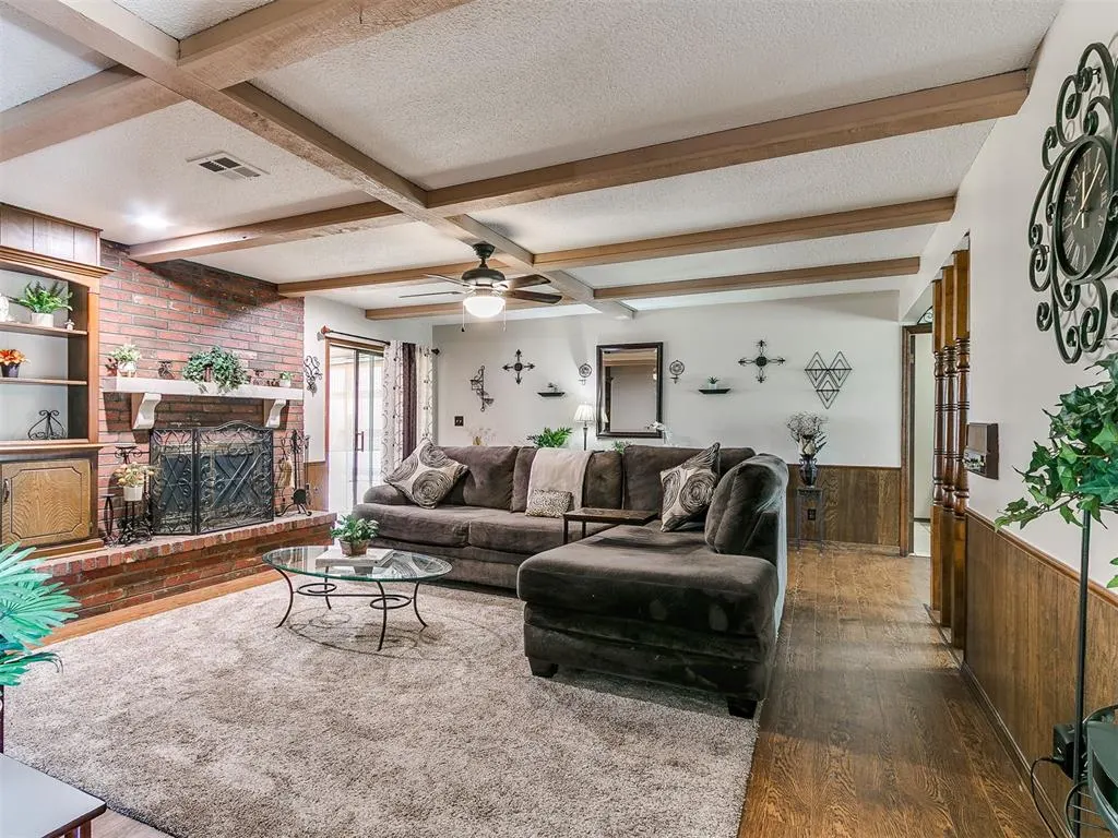 Photo 9 — 202 E Chicago Street, Shawnee, OK 74804