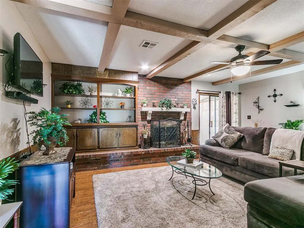 Photo 10 — 202 E Chicago Street, Shawnee, OK 74804