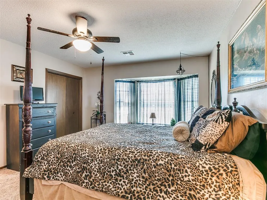 Photo 14 — 202 E Chicago Street, Shawnee, OK 74804