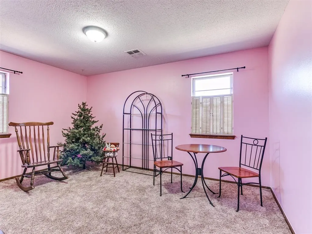Photo 18 — 202 E Chicago Street, Shawnee, OK 74804