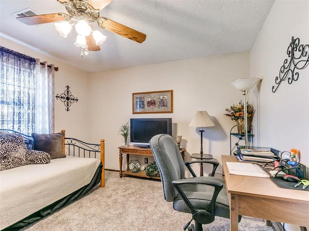 Photo 20 — 202 E Chicago Street, Shawnee, OK 74804