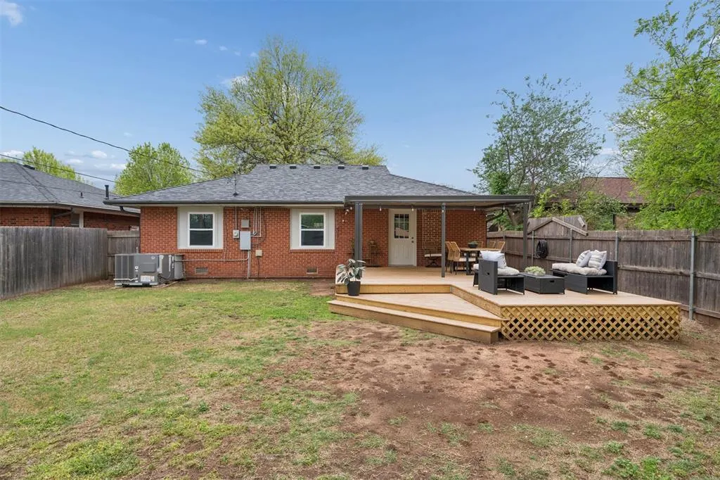 Photo 23 — 1301 NW 80th Street, Oklahoma City, OK 73114