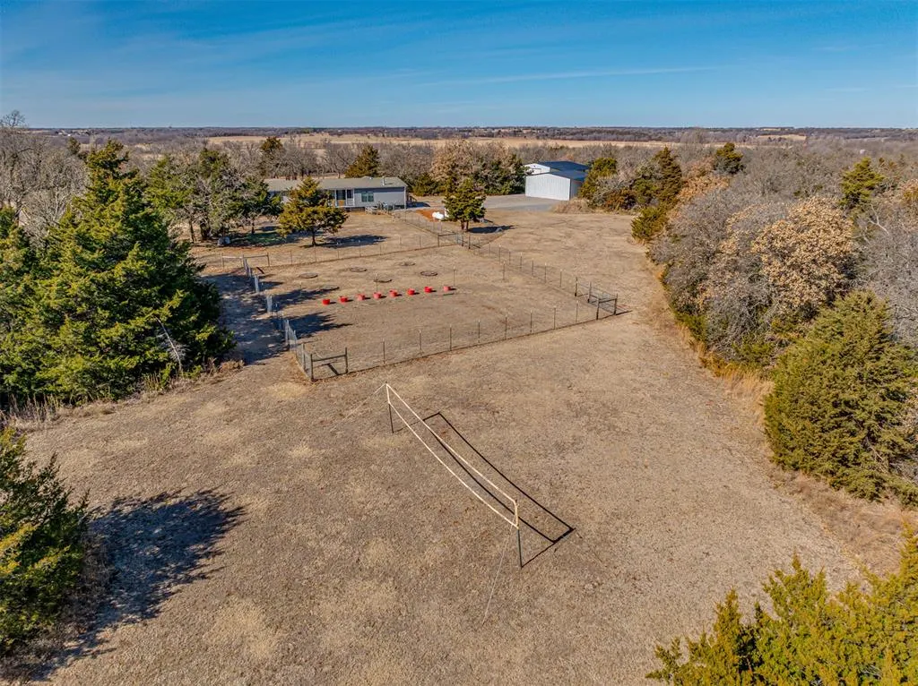 Photo 34 — 9180 S Santa Fe Road, Guthrie, OK 73044