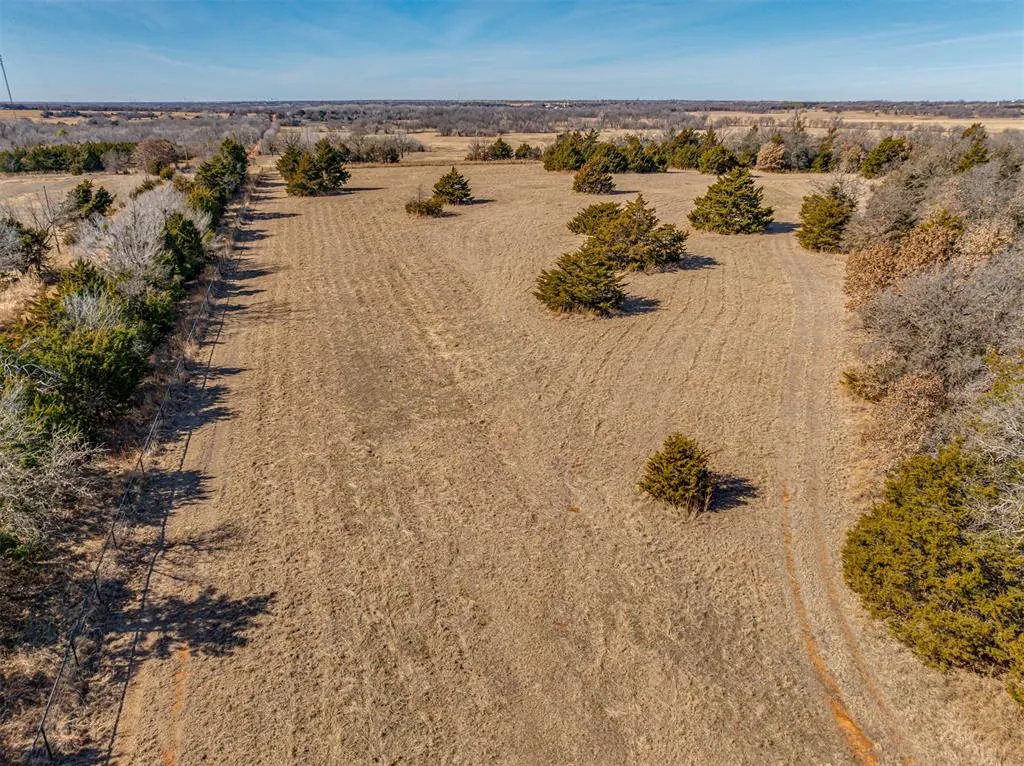 Photo 38 — 9180 S Santa Fe Road, Guthrie, OK 73044