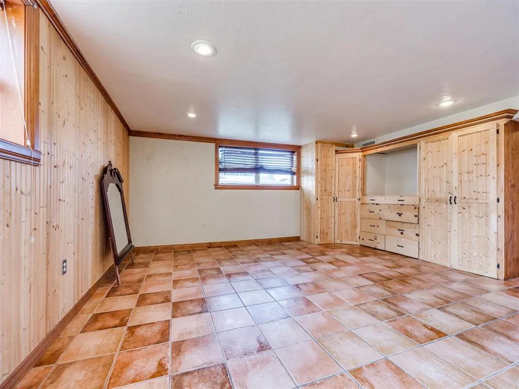 Photo 14 — 649 W Beam Avenue, Yukon, OK 73099