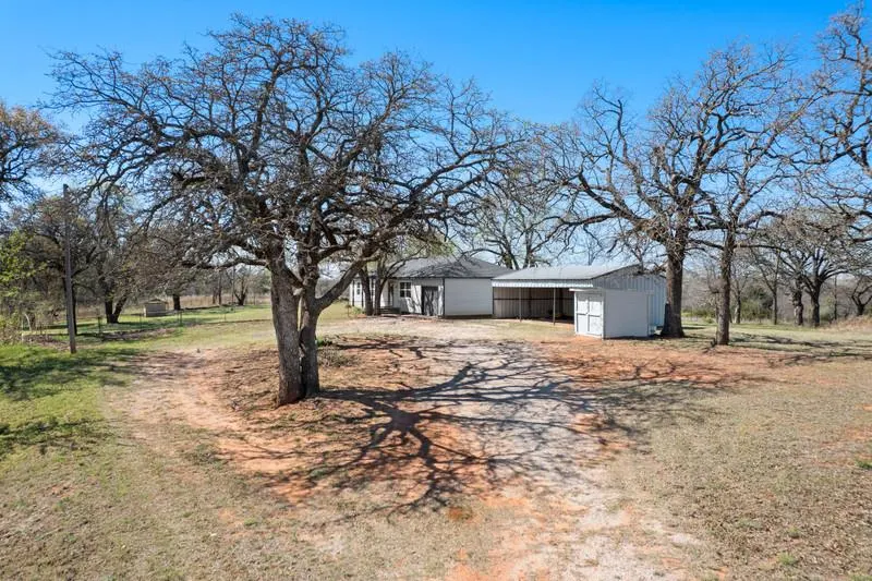 Front exterior — 13880 State Highway 39, Blanchard, OK 73010