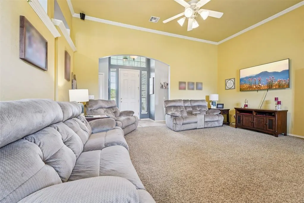 Photo 4 — 10608 S Linn Avenue, Oklahoma City, OK 73170