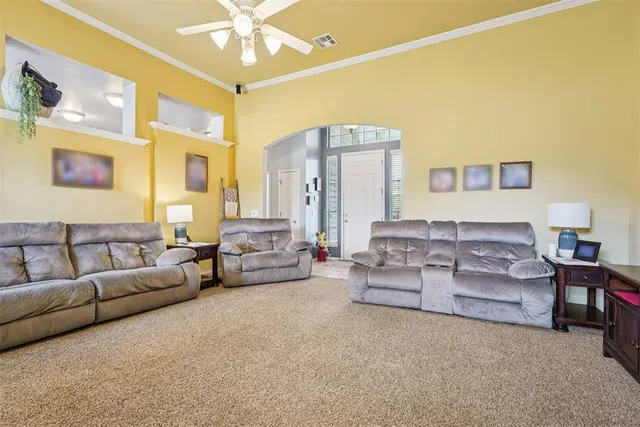 Photo 5 — 10608 S Linn Avenue, Oklahoma City, OK 73170