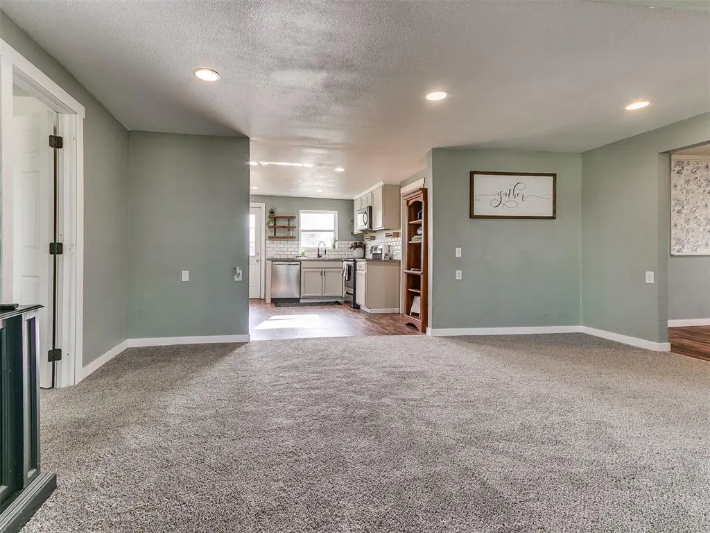 Photo 22 — 316 N Dogwood Street, Luther, OK 73054