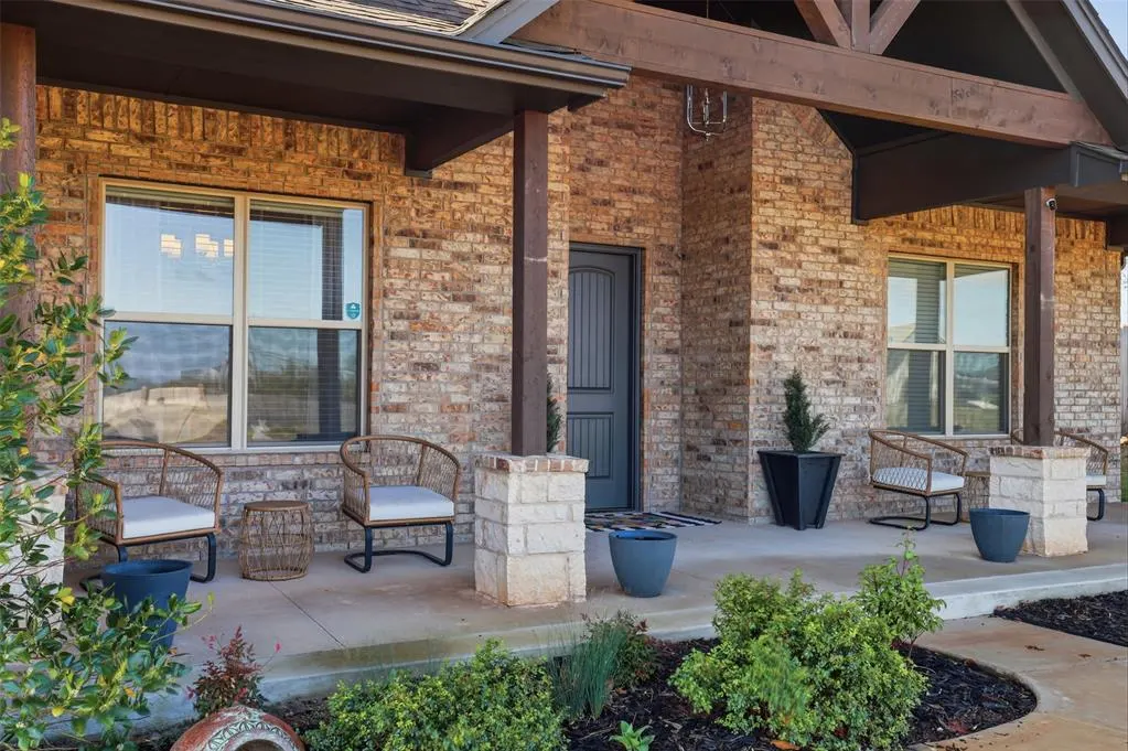 Photo 4 — 10400 NE 149th Street, Jones, OK 73049