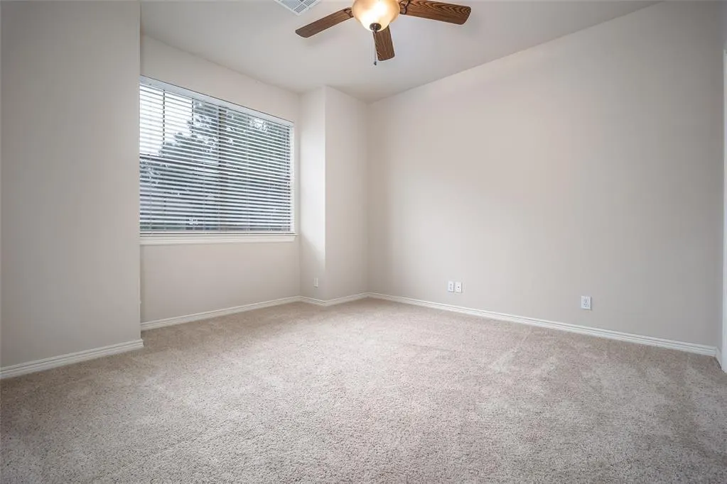 Photo 11 — 12500 Saint Andrews Drive 20, Oklahoma City, OK 73120