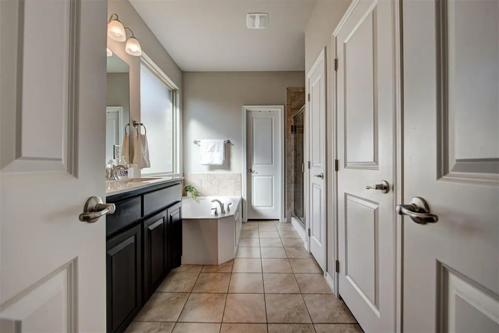 Photo 20 — 14708 Gravity Falls Lane, Oklahoma City, OK 73142