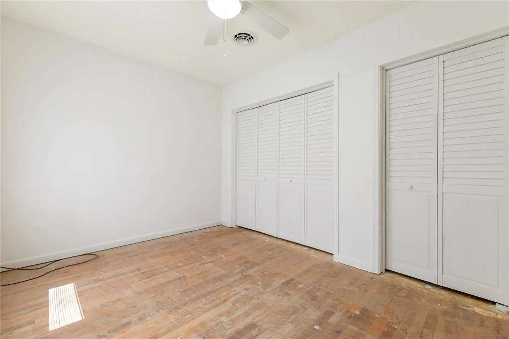 Photo 13 — 323 S Phillips Avenue, Leedey, OK 73654