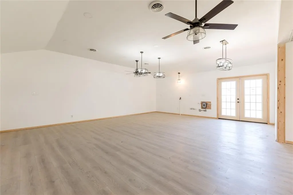 Photo 19 — 323 S Phillips Avenue, Leedey, OK 73654