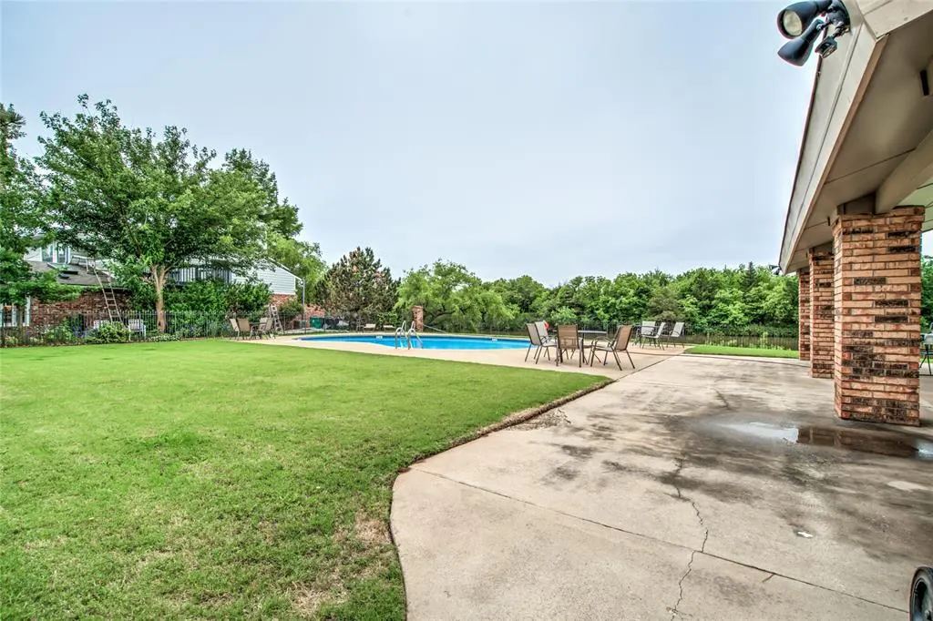 Photo 36 — 4713 Hemlock Circle, Oklahoma City, OK 73162
