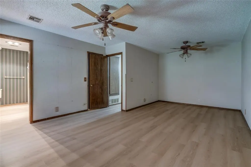Photo 29 — 4713 Hemlock Circle, Oklahoma City, OK 73162
