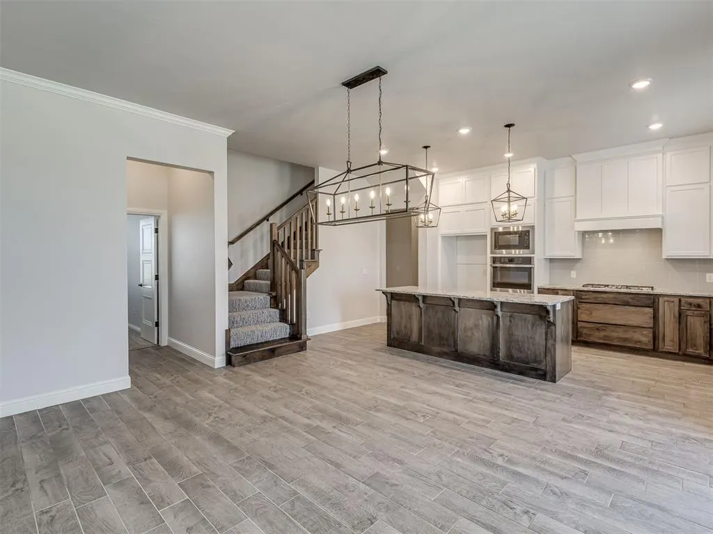 Photo 6 — 2817 Bens Circle, Yukon, OK 73099