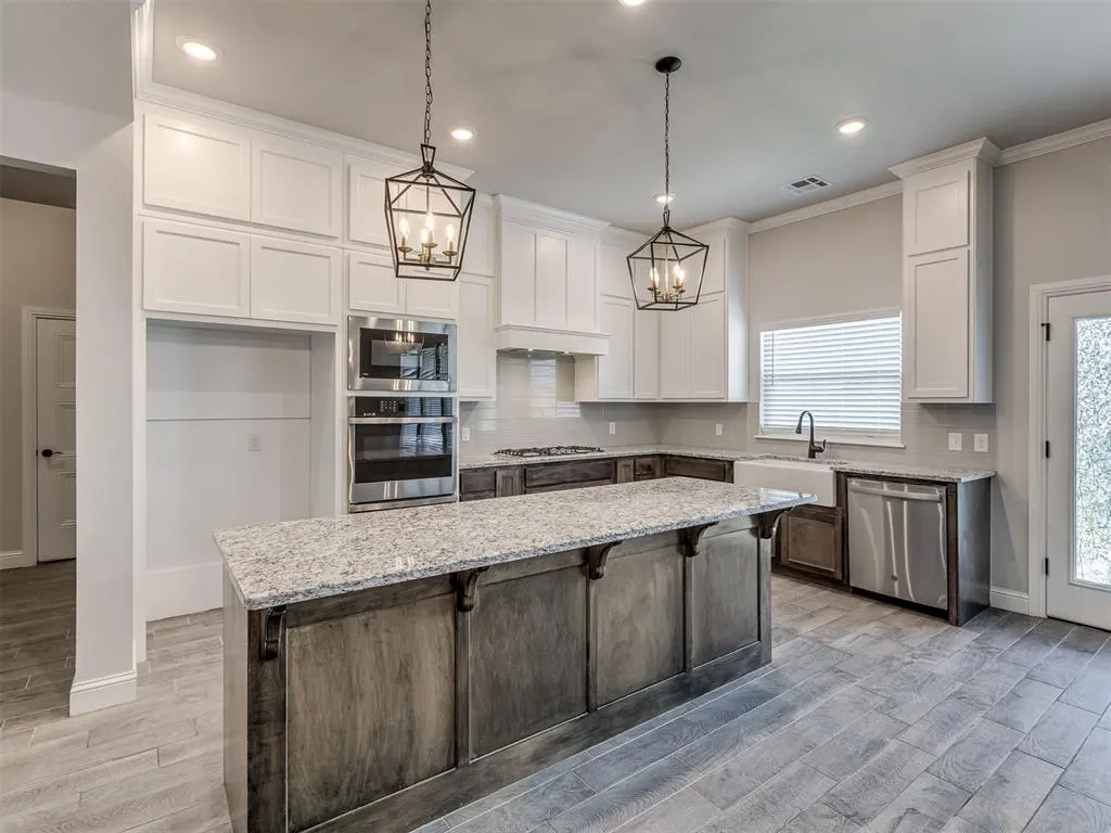 Photo 12 — 2817 Bens Circle, Yukon, OK 73099
