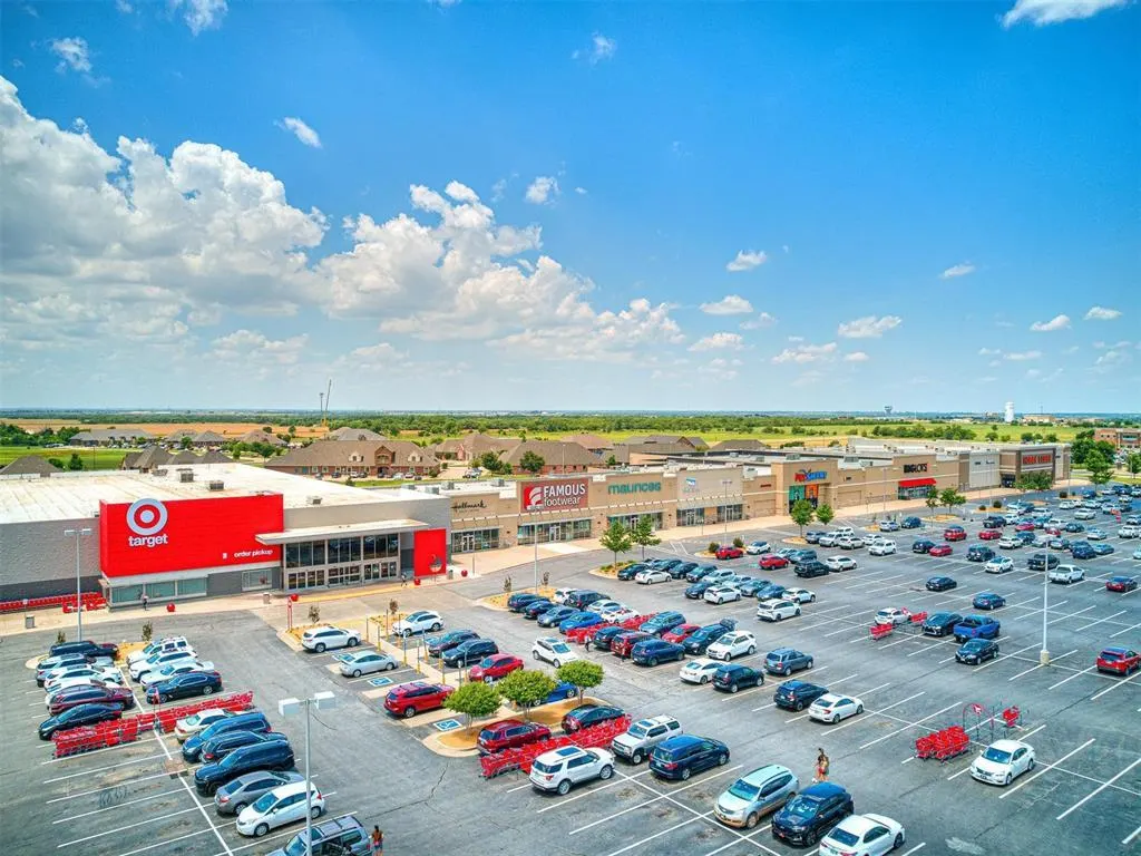 Photo 45 — 2817 Bens Circle, Yukon, OK 73099