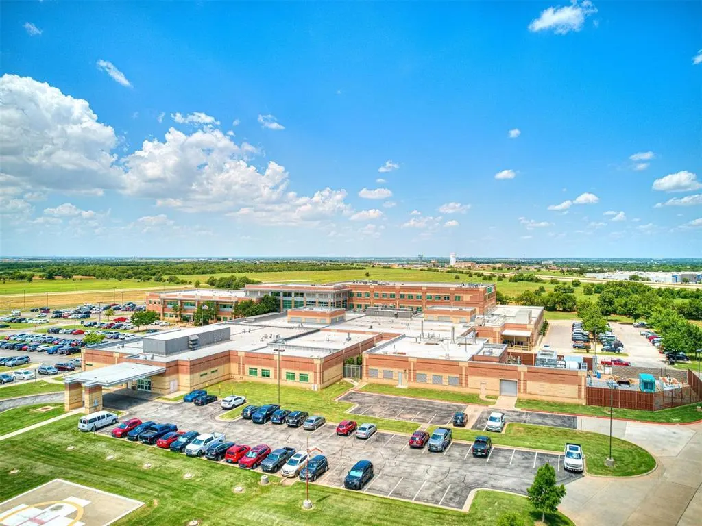 Photo 49 — 2817 Bens Circle, Yukon, OK 73099