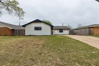 Sold home at 7904 S Villa Avenue
