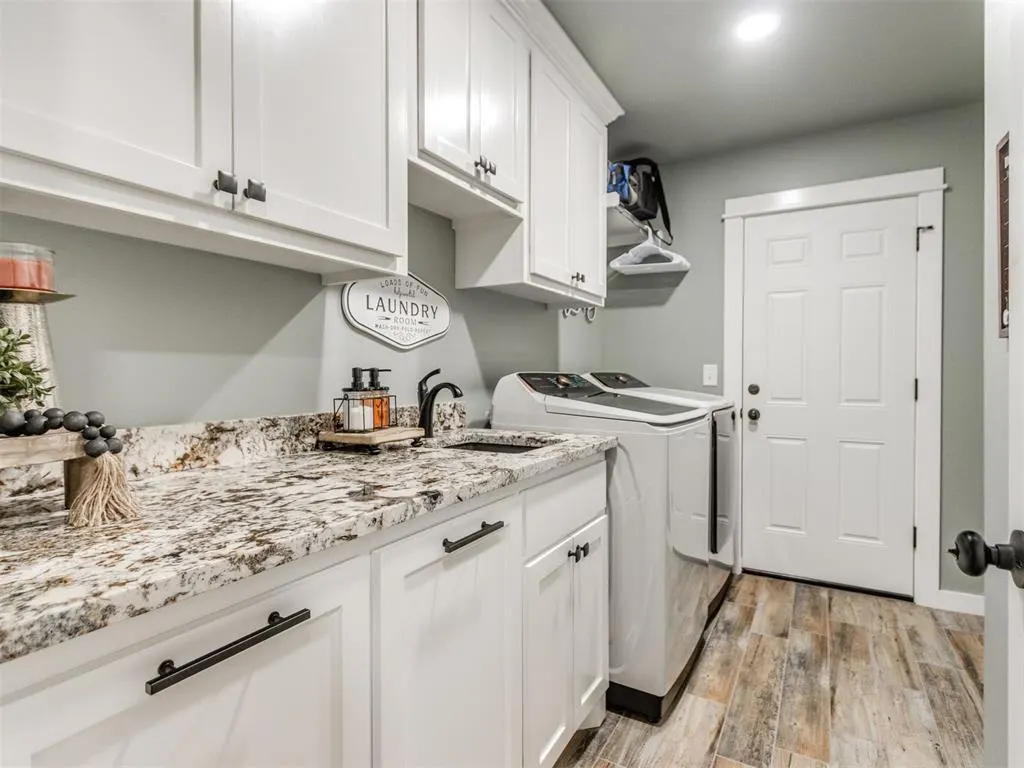 Photo 38 — 417 E Raleigh Terrace, Mustang, OK 73064