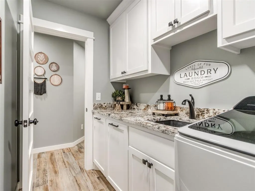 Photo 40 — 417 E Raleigh Terrace, Mustang, OK 73064