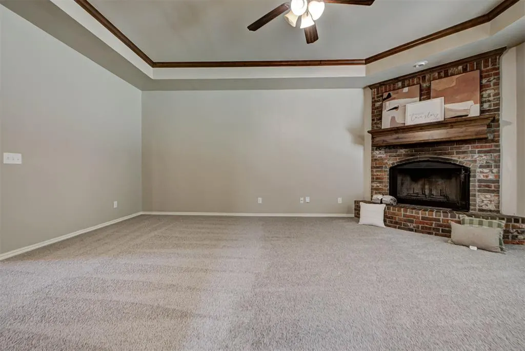 Photo 9 — 809 Breezy Hill Road, Edmond, OK 73025