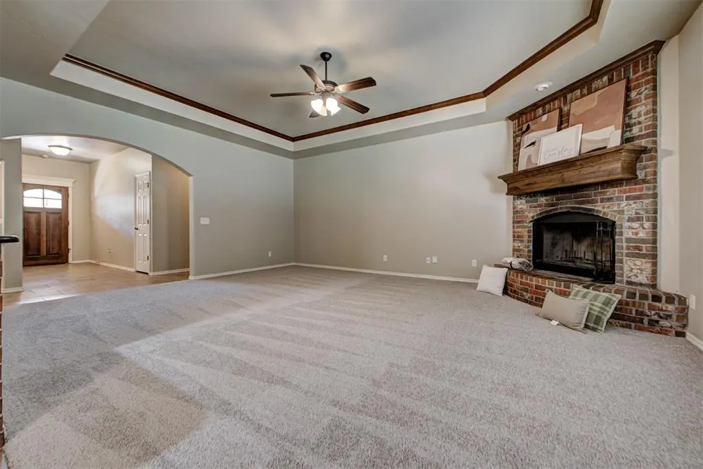 Photo 10 — 809 Breezy Hill Road, Edmond, OK 73025