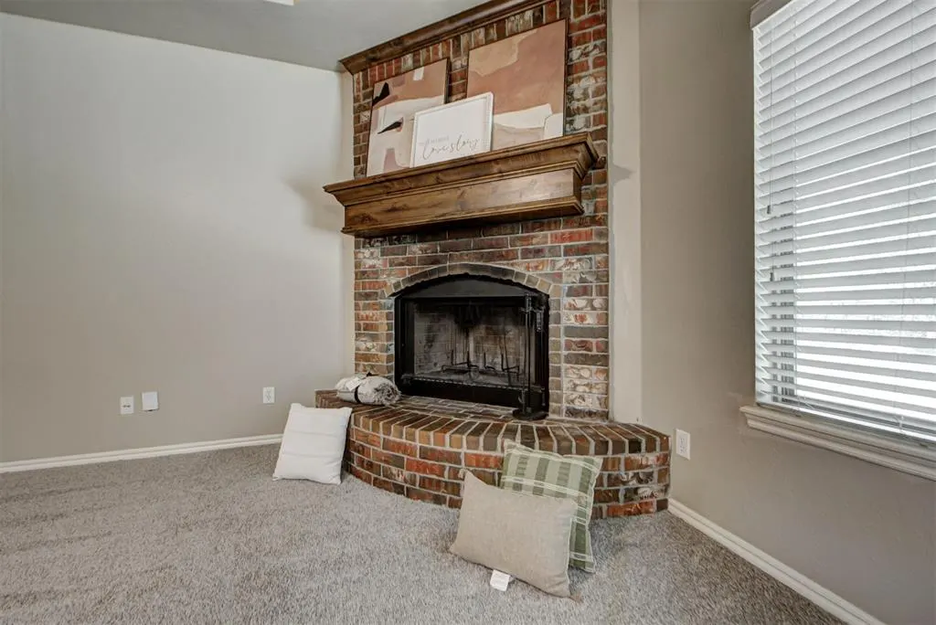 Photo 11 — 809 Breezy Hill Road, Edmond, OK 73025