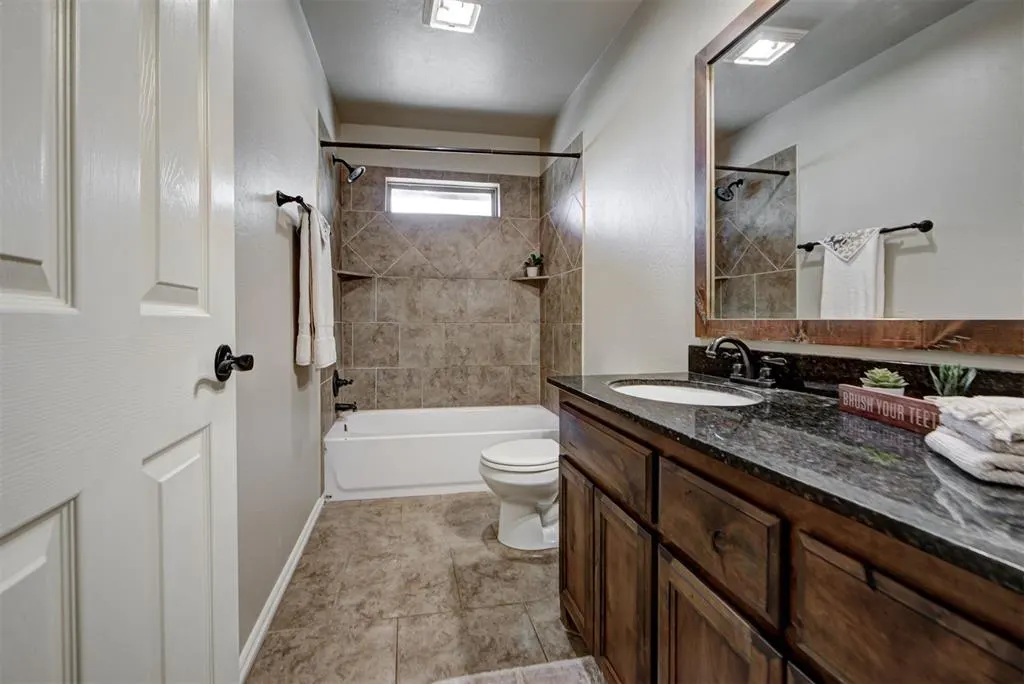 Photo 36 — 809 Breezy Hill Road, Edmond, OK 73025