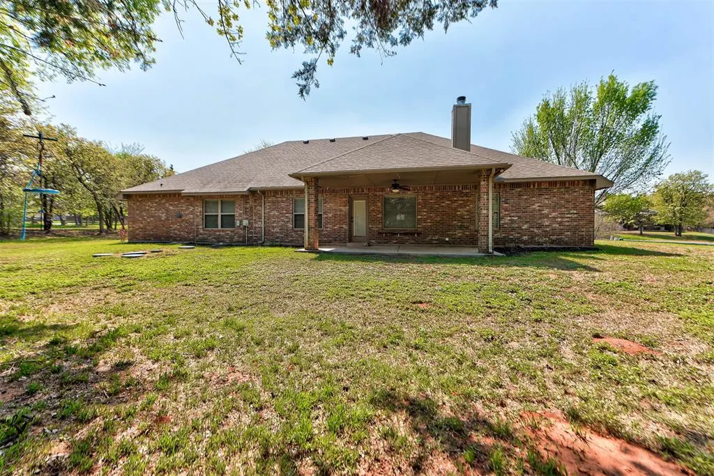 Photo 35 — 809 Breezy Hill Road, Edmond, OK 73025