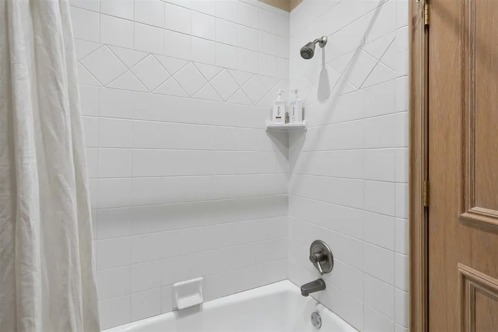 Photo 30 — 18709 Saddle River Drive, Edmond, OK 73012