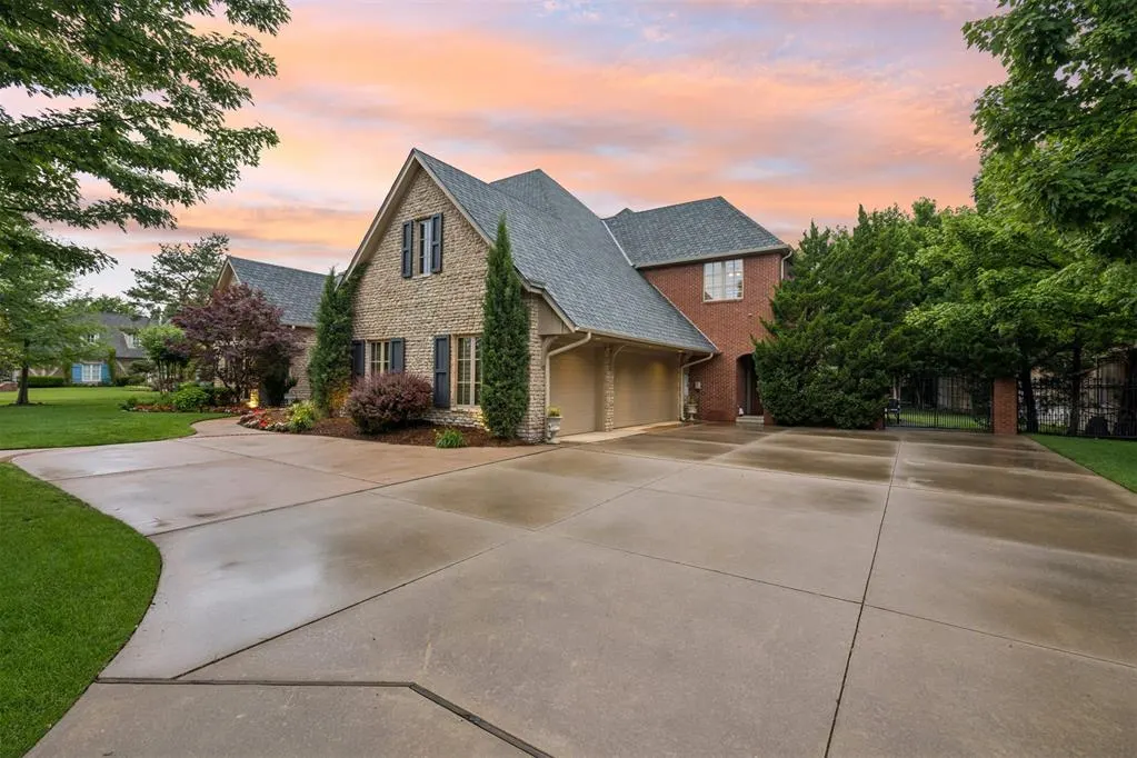 Photo 37 — 18709 Saddle River Drive, Edmond, OK 73012