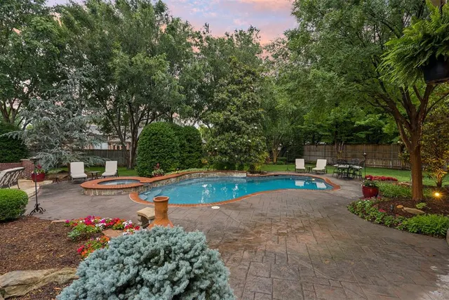 Photo 4 — 18709 Saddle River Drive, Edmond, OK 73012