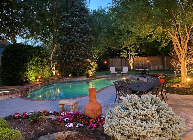 Front exterior — 18709 Saddle River Drive, Edmond, OK 73012