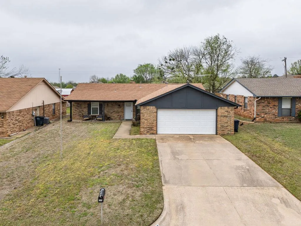 Photo 2 — 2312 Faith Boulevard, Shawnee, OK 74804
