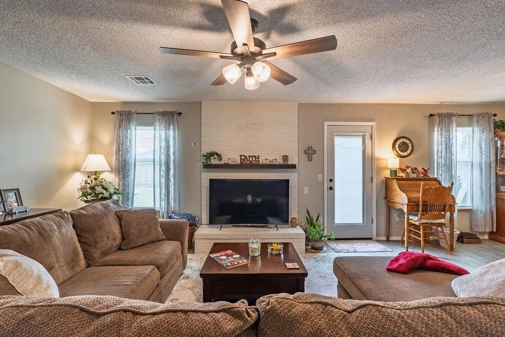 Photo 8 — 2312 Faith Boulevard, Shawnee, OK 74804