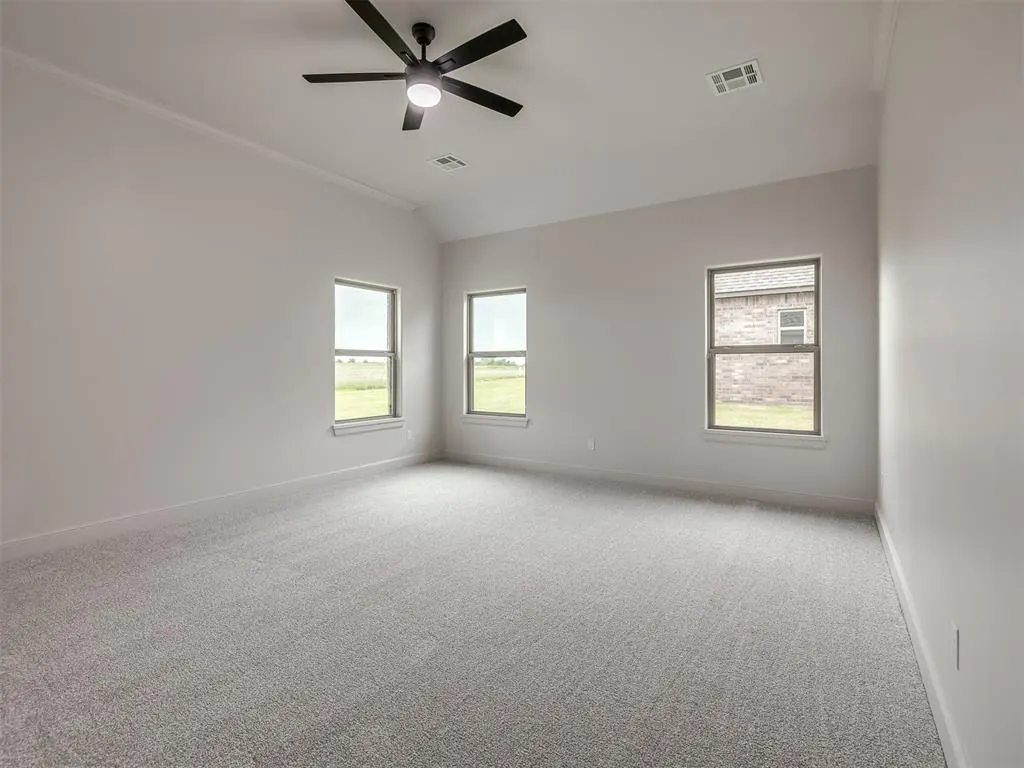 Photo 18 — 2114 W Cole Drive, Mustang, OK 73064