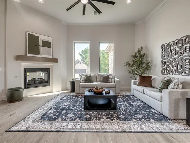 Photo 6 — 2114 W Cole Drive, Mustang, OK 73064