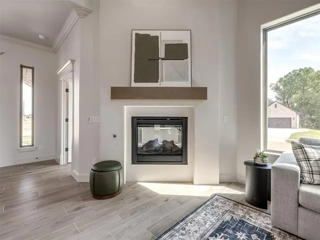 Photo 8 — 2114 W Cole Drive, Mustang, OK 73064